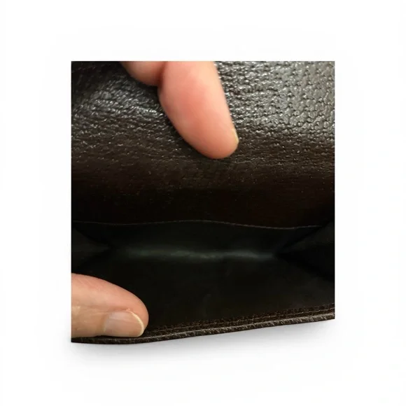 Gucci GG Canvas Compact Wallet - Picture 11 of 11